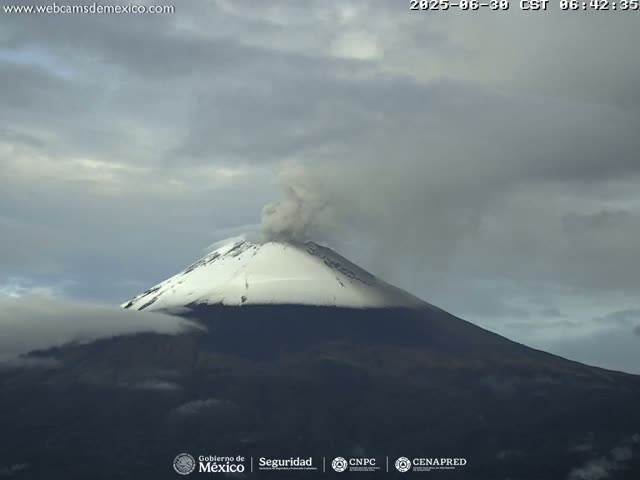 Volcán Popocatepetl Volcano Live Cam  - Tianguismanalco,  Puebla, Mexico