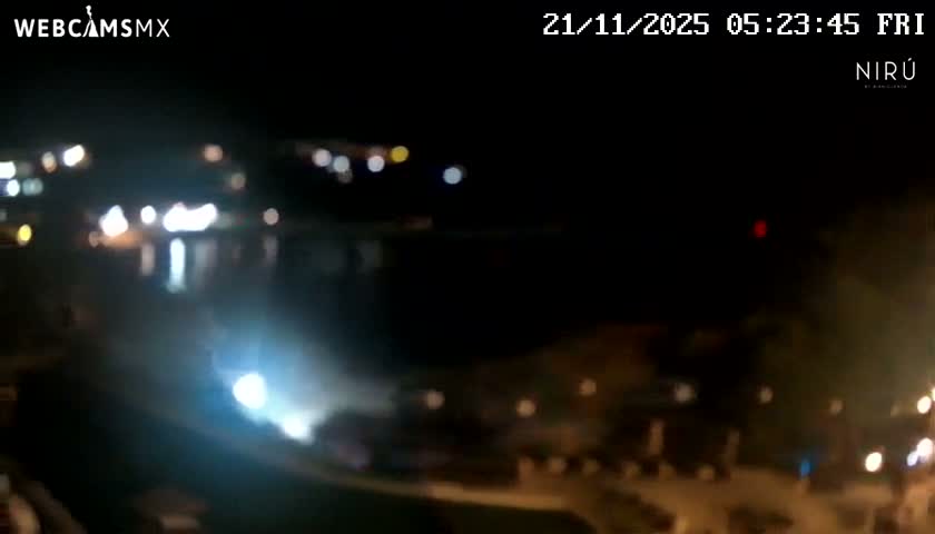 La Crucecita, Bahia Santa Cruz Huatulco Beach Live Cam - Santa Maria Huatulco, Oaxaca, Mexico
