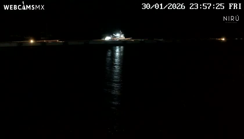 La Crucecita, Bahia Santa Cruz Huatulco Beach Live Cam - Santa Maria Huatulco, Oaxaca, Mexico