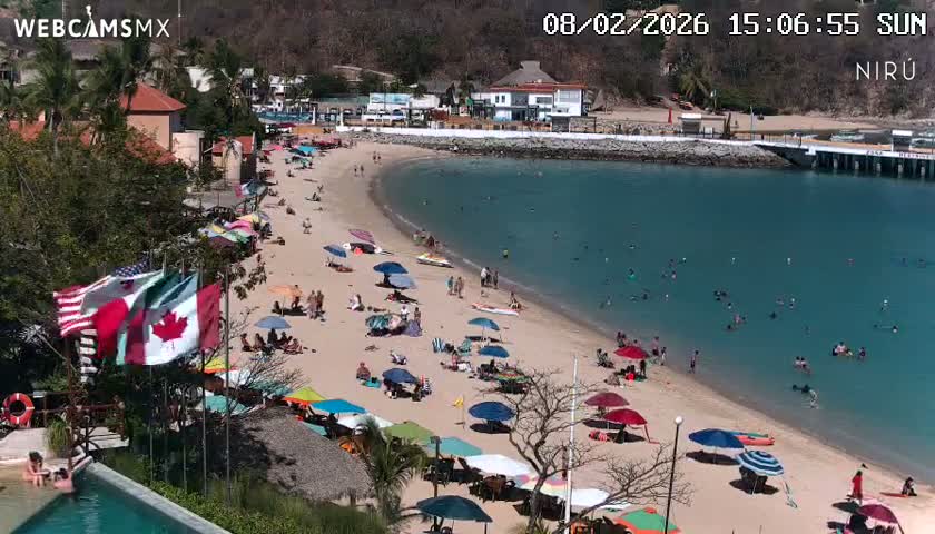 La Crucecita, Bahia Santa Cruz Huatulco Beach Live Cam - Santa Maria Huatulco, Oaxaca, Mexico