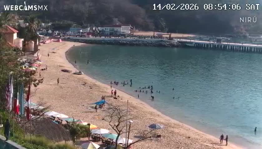 La Crucecita, Bahia Santa Cruz Huatulco Beach Live Cam - Santa Maria Huatulco, Oaxaca, Mexico