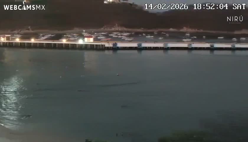 La Crucecita, Bahia Santa Cruz Huatulco Beach Live Cam - Santa Maria Huatulco, Oaxaca, Mexico