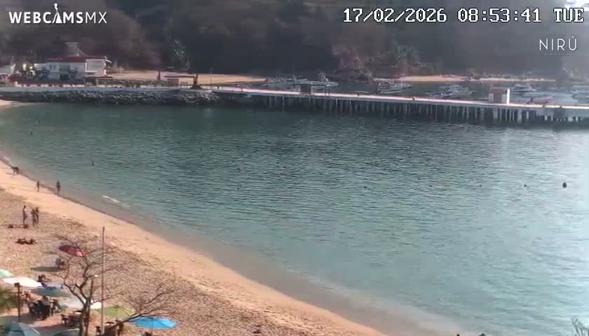 La Crucecita, Bahia Santa Cruz Huatulco Beach Live Cam - Santa Maria Huatulco, Oaxaca, Mexico