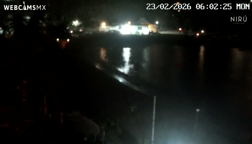 La Crucecita, Bahia Santa Cruz Huatulco Beach Live Cam - Santa Maria Huatulco, Oaxaca, Mexico