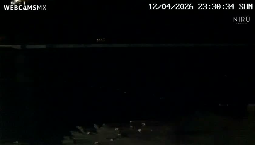 La Crucecita, Bahia Santa Cruz Huatulco Beach Live Cam - Santa Maria Huatulco, Oaxaca, Mexico