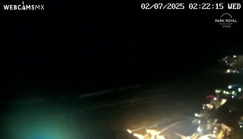 Ixtapa Zihuatanejo, Playa Ixtapa Beach live Cam - Zihuatanejo de Azueta, Guerrero, Mexico