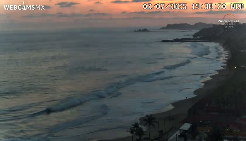 Ixtapa Zihuatanejo, Playa Ixtapa Beach live Cam - Zihuatanejo de Azueta, Guerrero, Mexico