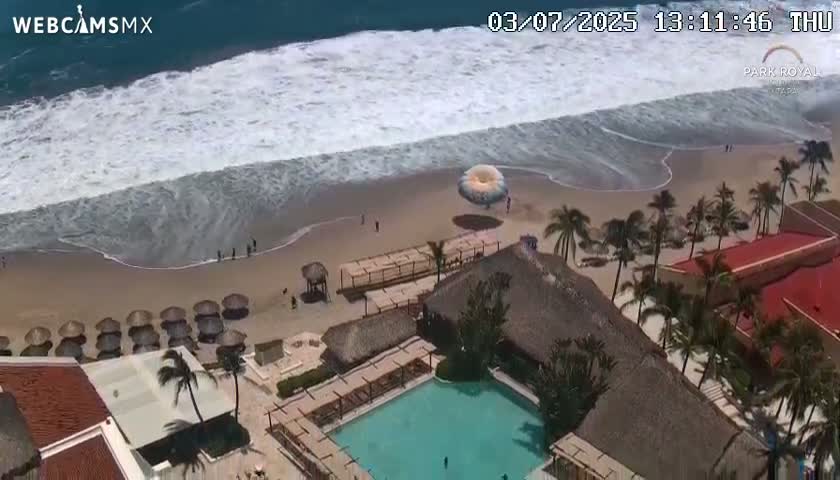 Ixtapa Zihuatanejo, Playa Ixtapa Beach live Cam - Zihuatanejo de Azueta, Guerrero, Mexico