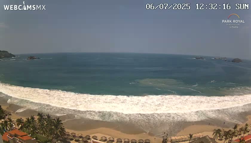 Ixtapa Zihuatanejo, Playa Ixtapa Beach live Cam - Zihuatanejo de Azueta, Guerrero, Mexico