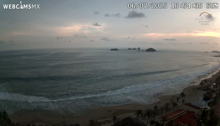 Ixtapa Zihuatanejo, Playa Ixtapa Beach live Cam - Zihuatanejo de Azueta, Guerrero, Mexico