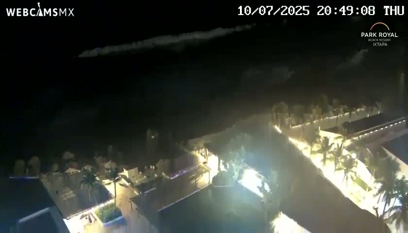 Ixtapa Zihuatanejo, Playa Ixtapa Beach live Cam - Zihuatanejo de Azueta, Guerrero, Mexico
