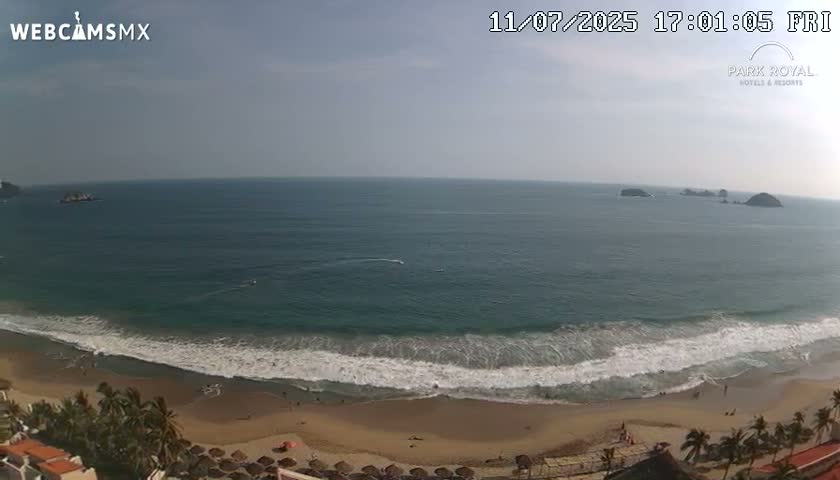 Ixtapa Zihuatanejo, Playa Ixtapa Beach live Cam - Zihuatanejo de Azueta, Guerrero, Mexico