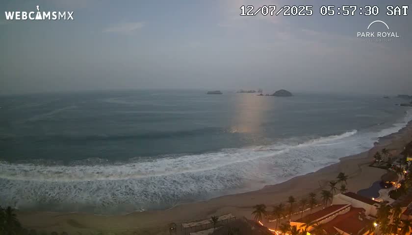 Ixtapa Zihuatanejo, Playa Ixtapa Beach live Cam - Zihuatanejo de Azueta, Guerrero, Mexico