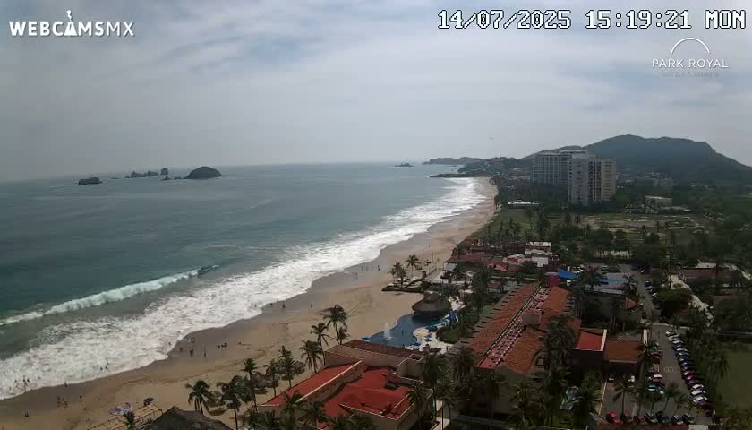 Ixtapa Zihuatanejo, Playa Ixtapa Beach live Cam - Zihuatanejo de Azueta, Guerrero, Mexico