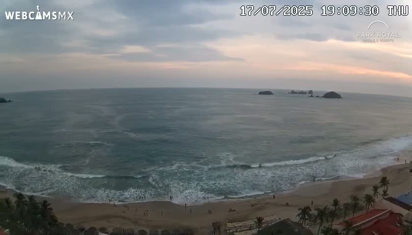 Ixtapa Zihuatanejo, Playa Ixtapa Beach live Cam - Zihuatanejo de Azueta, Guerrero, Mexico