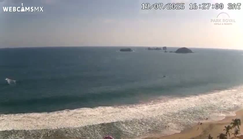 Ixtapa Zihuatanejo, Playa Ixtapa Beach live Cam - Zihuatanejo de Azueta, Guerrero, Mexico