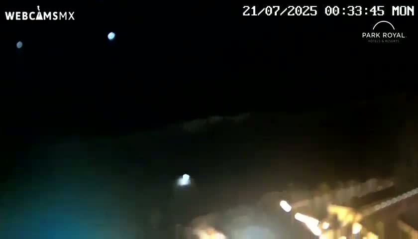 Ixtapa Zihuatanejo, Playa Ixtapa Beach live Cam - Zihuatanejo de Azueta, Guerrero, Mexico