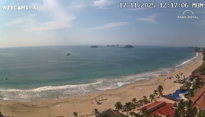 Ixtapa Zihuatanejo, Playa Ixtapa Beach live Cam - Zihuatanejo de Azueta, Guerrero, Mexico