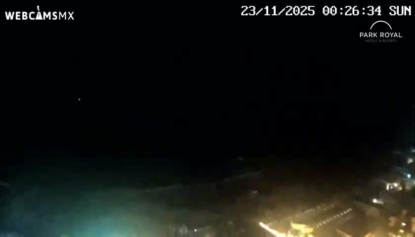 Ixtapa Zihuatanejo, Playa Ixtapa Beach live Cam - Zihuatanejo de Azueta, Guerrero, Mexico