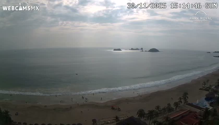 Ixtapa Zihuatanejo, Playa Ixtapa Beach live Cam - Zihuatanejo de Azueta, Guerrero, Mexico