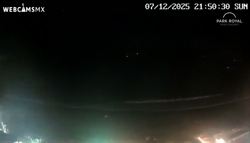 Ixtapa Zihuatanejo, Playa Ixtapa Beach live Cam - Zihuatanejo de Azueta, Guerrero, Mexico