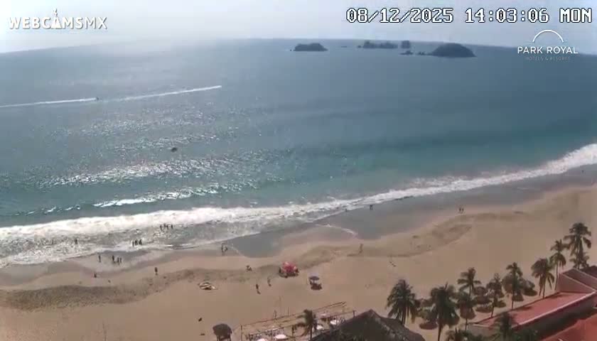 Ixtapa Zihuatanejo, Playa Ixtapa Beach live Cam - Zihuatanejo de Azueta, Guerrero, Mexico