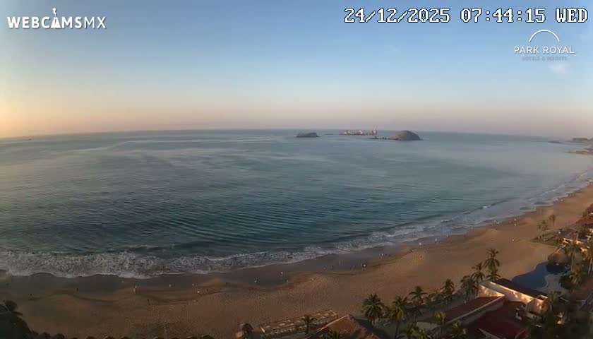 Ixtapa Zihuatanejo, Playa Ixtapa Beach live Cam - Zihuatanejo de Azueta, Guerrero, Mexico
