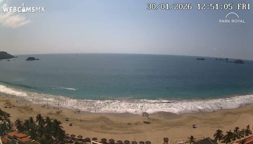 Ixtapa Zihuatanejo, Playa Ixtapa Beach live Cam - Zihuatanejo de Azueta, Guerrero, Mexico