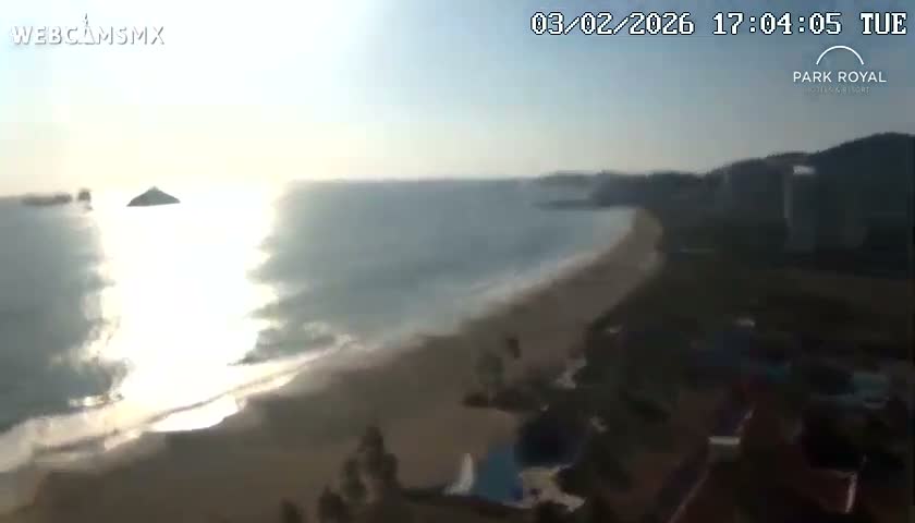 Ixtapa Zihuatanejo, Playa Ixtapa Beach live Cam - Zihuatanejo de Azueta, Guerrero, Mexico