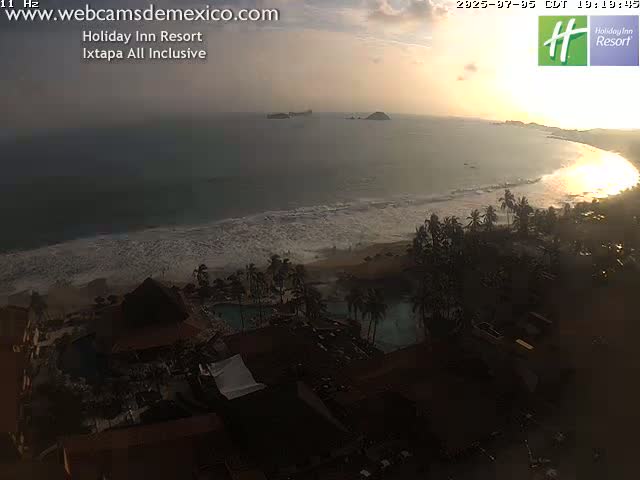 Ixtapa , Playa El Palmar Beach Live Cam - Zihuatanejo de Azueta, Guerrero, Mexico