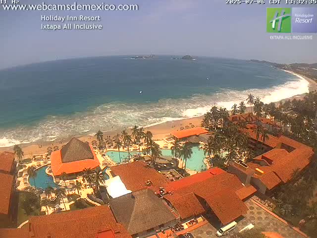 Ixtapa , Playa El Palmar Beach Live Cam - Zihuatanejo de Azueta, Guerrero, Mexico