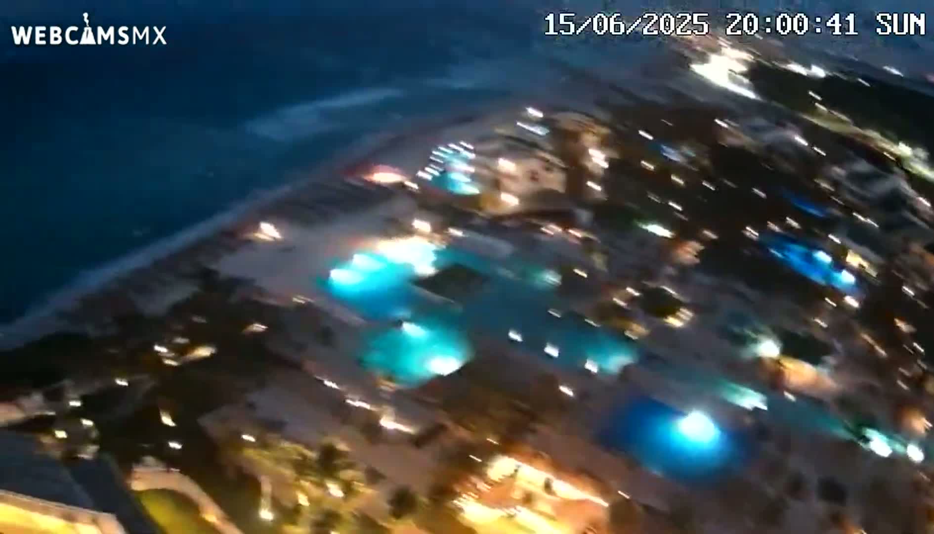 Cancún (Cancun) Playa Delfines Beach Live Cam - Benito Juarez, Quintana Roo, Mexico