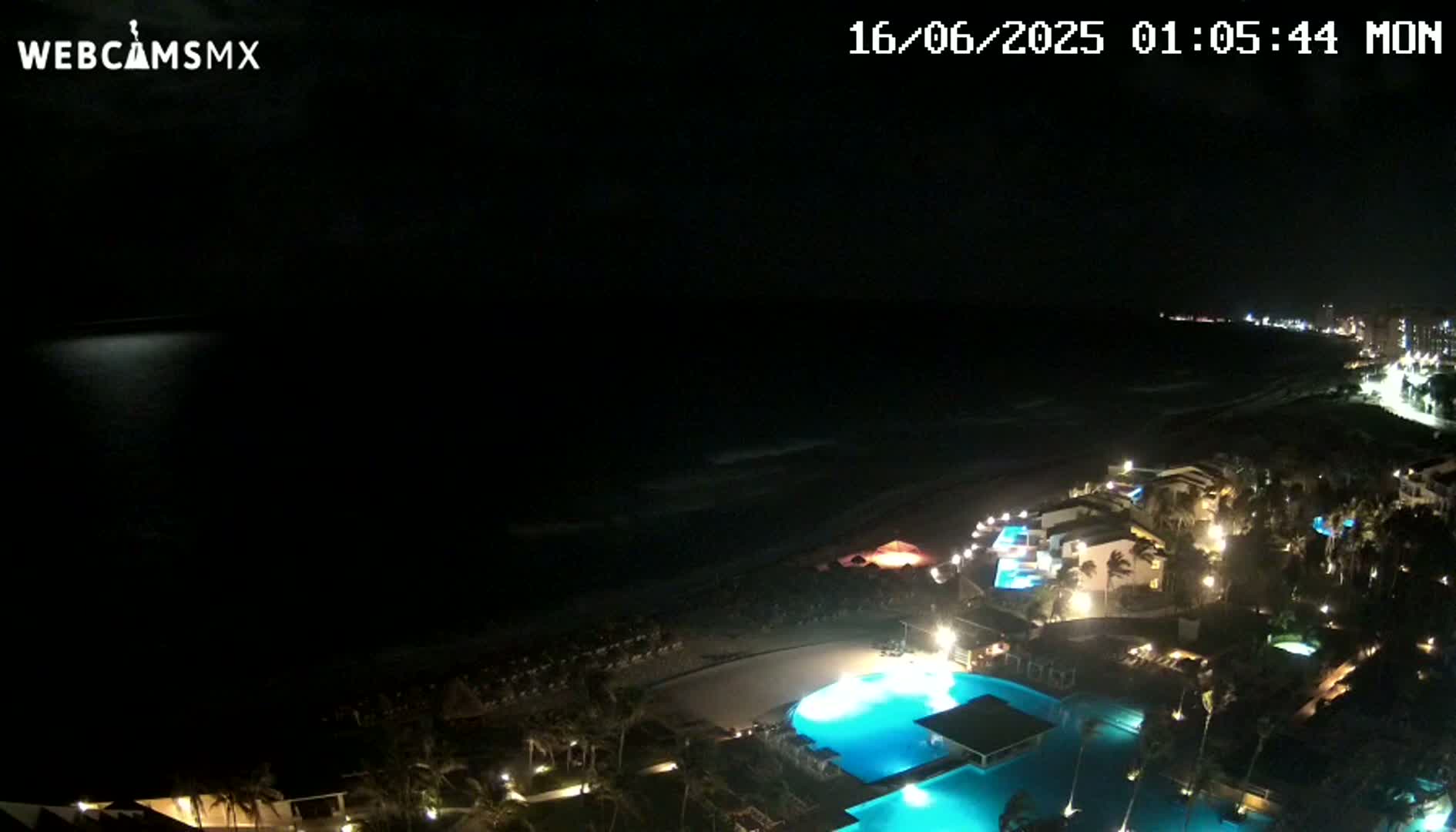 Cancún (Cancun) Playa Delfines Beach Live Cam - Benito Juarez, Quintana Roo, Mexico