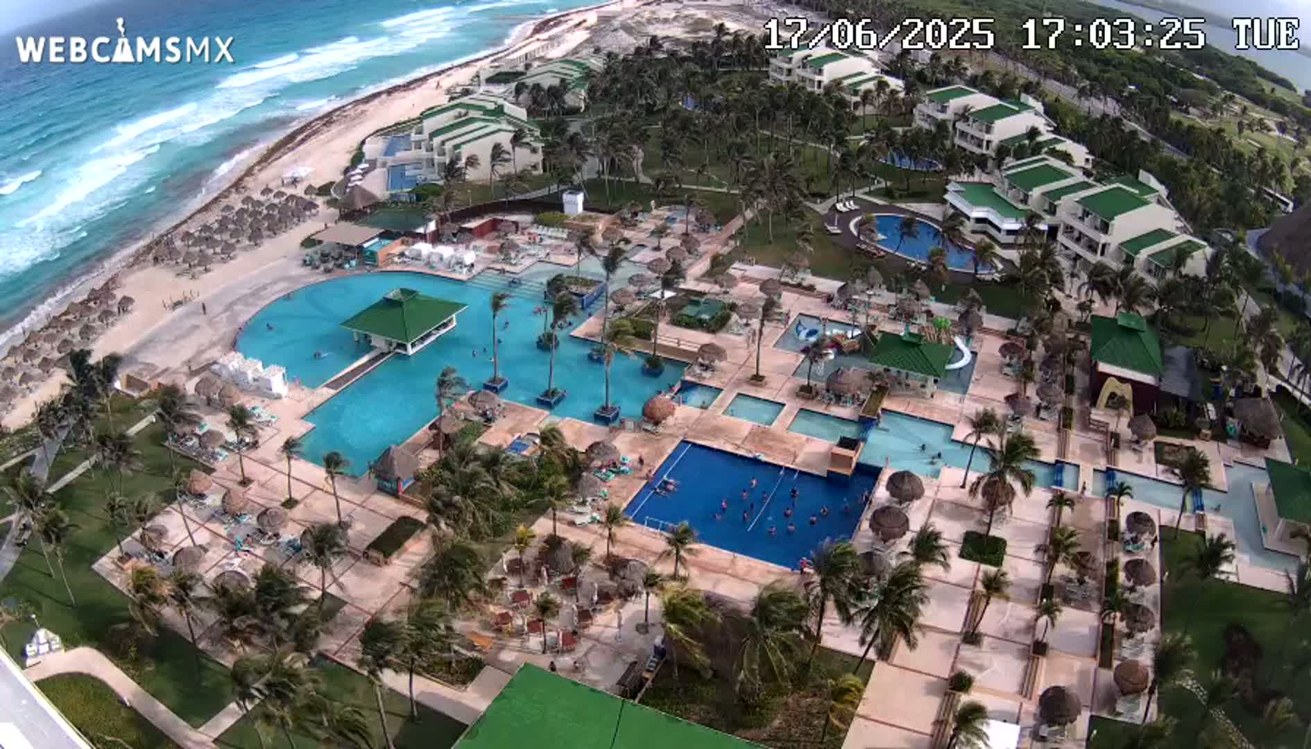 Cancún (Cancun) Playa Delfines Beach Live Cam - Benito Juarez, Quintana Roo, Mexico