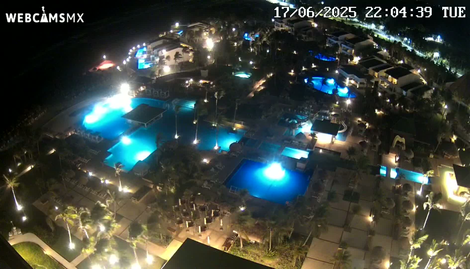 Cancún (Cancun) Playa Delfines Beach Live Cam - Benito Juarez, Quintana Roo, Mexico