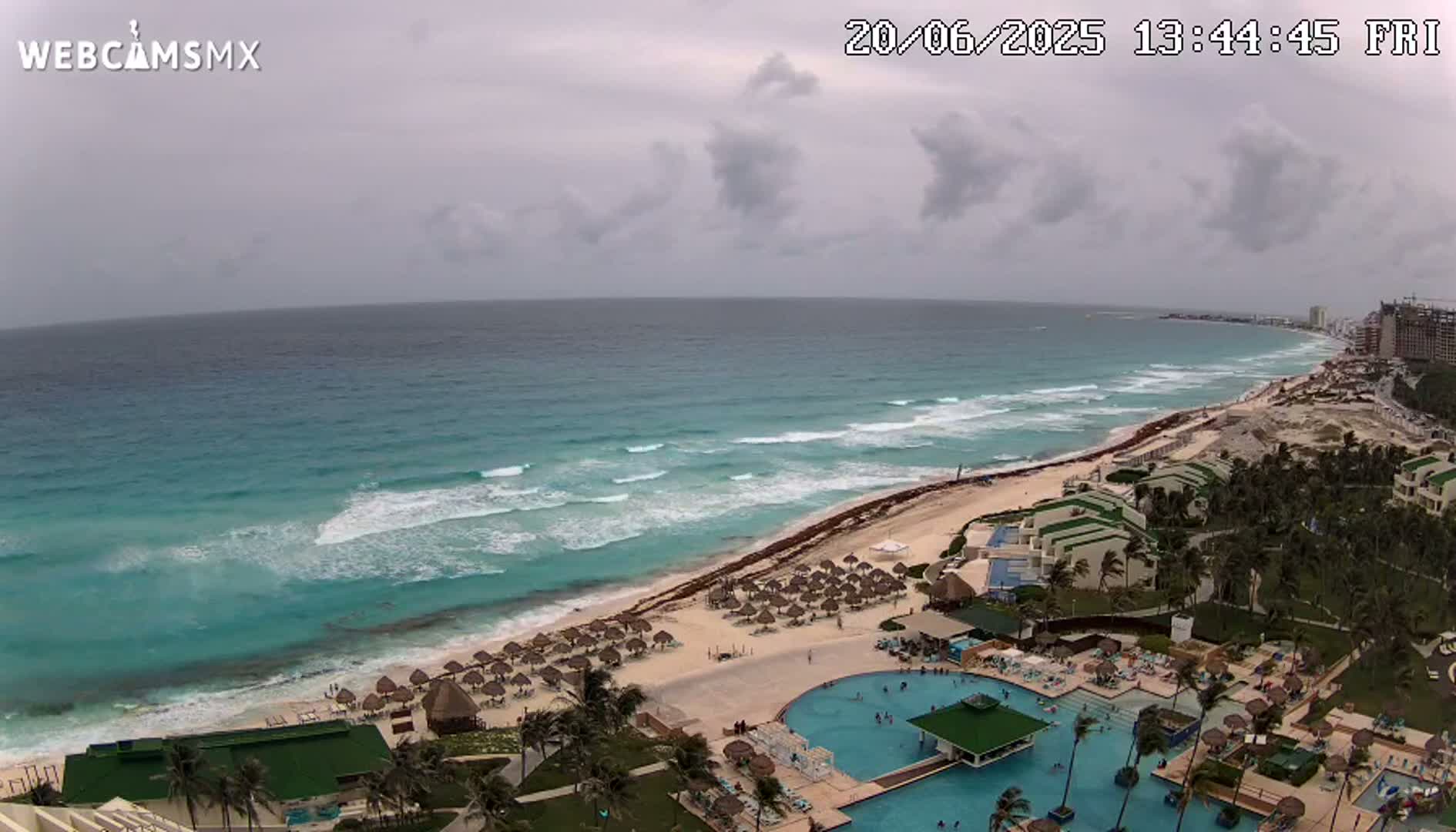 Cancún (Cancun) Playa Delfines Beach Live Cam - Benito Juarez, Quintana Roo, Mexico