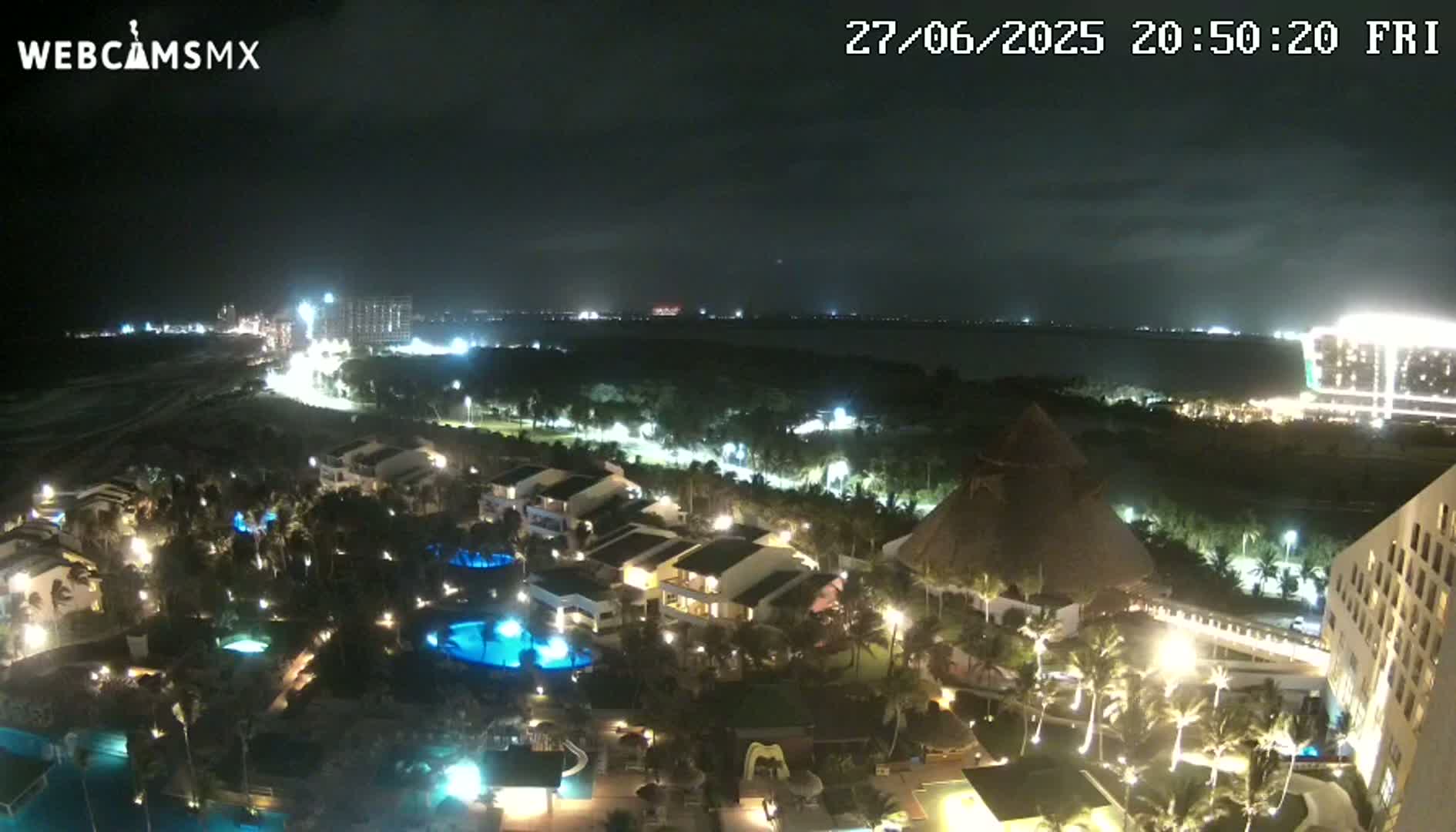 Cancún (Cancun) Playa Delfines Beach Live Cam - Benito Juarez, Quintana Roo, Mexico