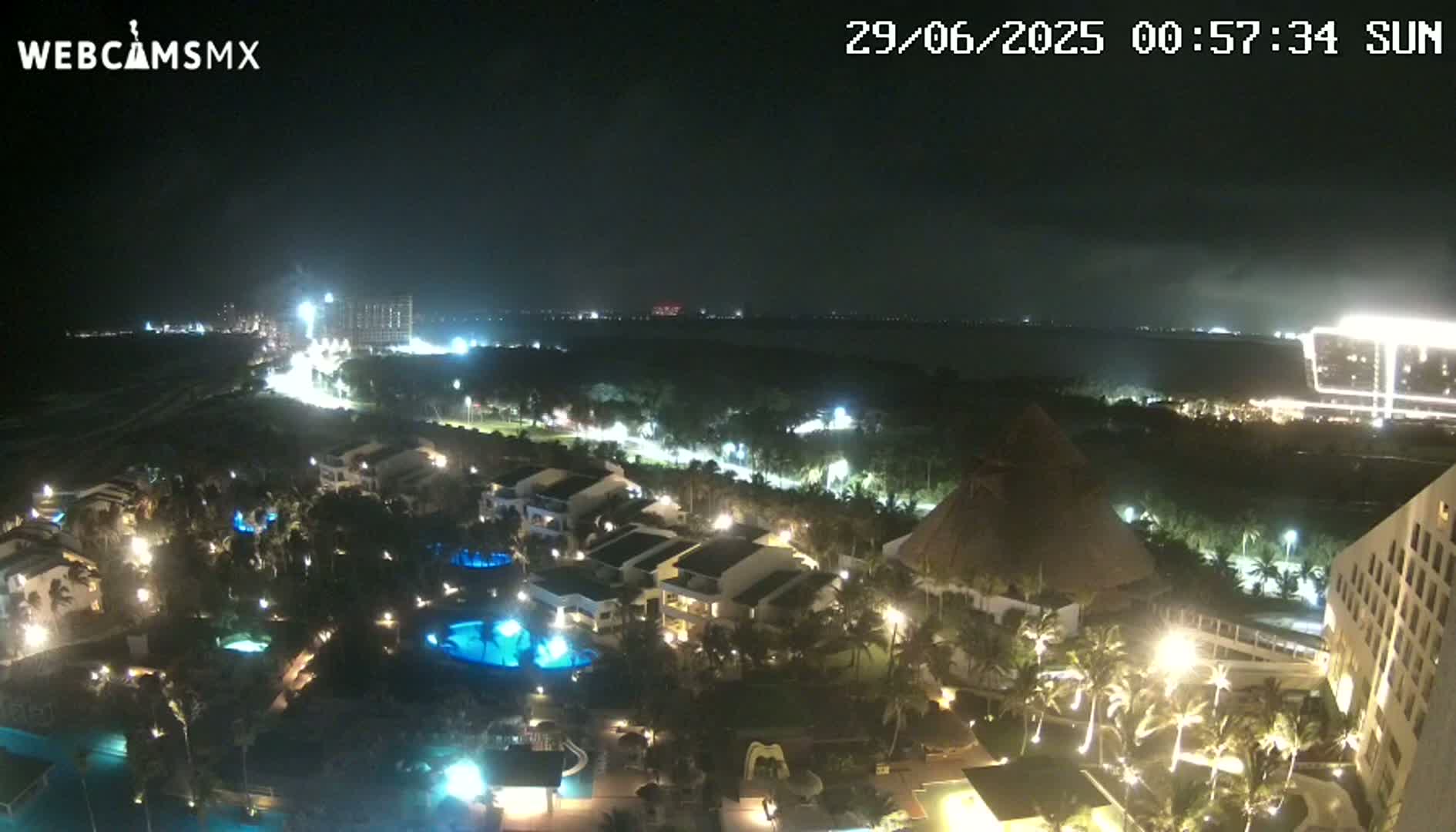 Cancún (Cancun) Playa Delfines Beach Live Cam - Benito Juarez, Quintana Roo, Mexico