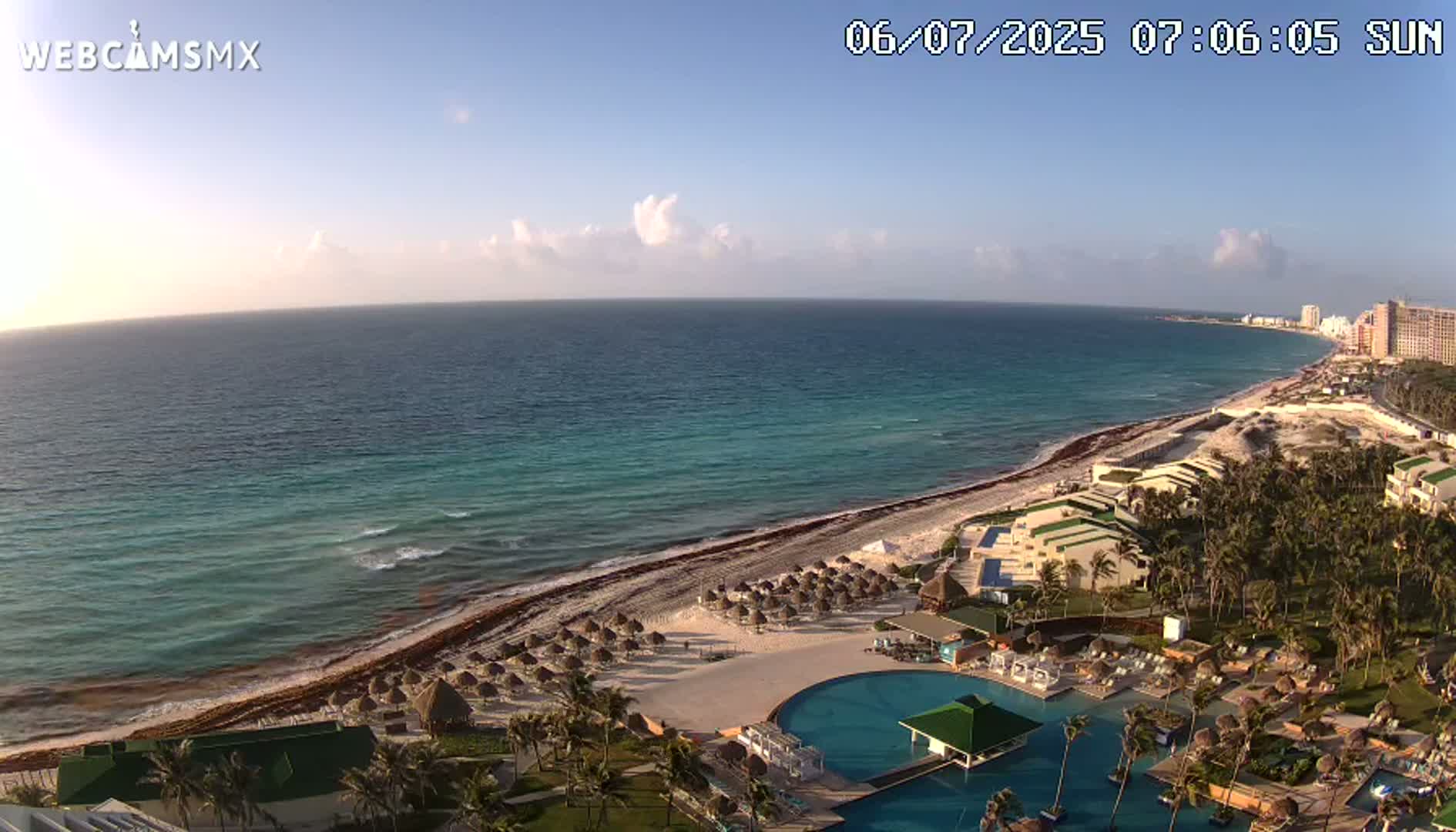 Cancún (Cancun) Playa Delfines Beach Live Cam - Benito Juarez, Quintana Roo, Mexico