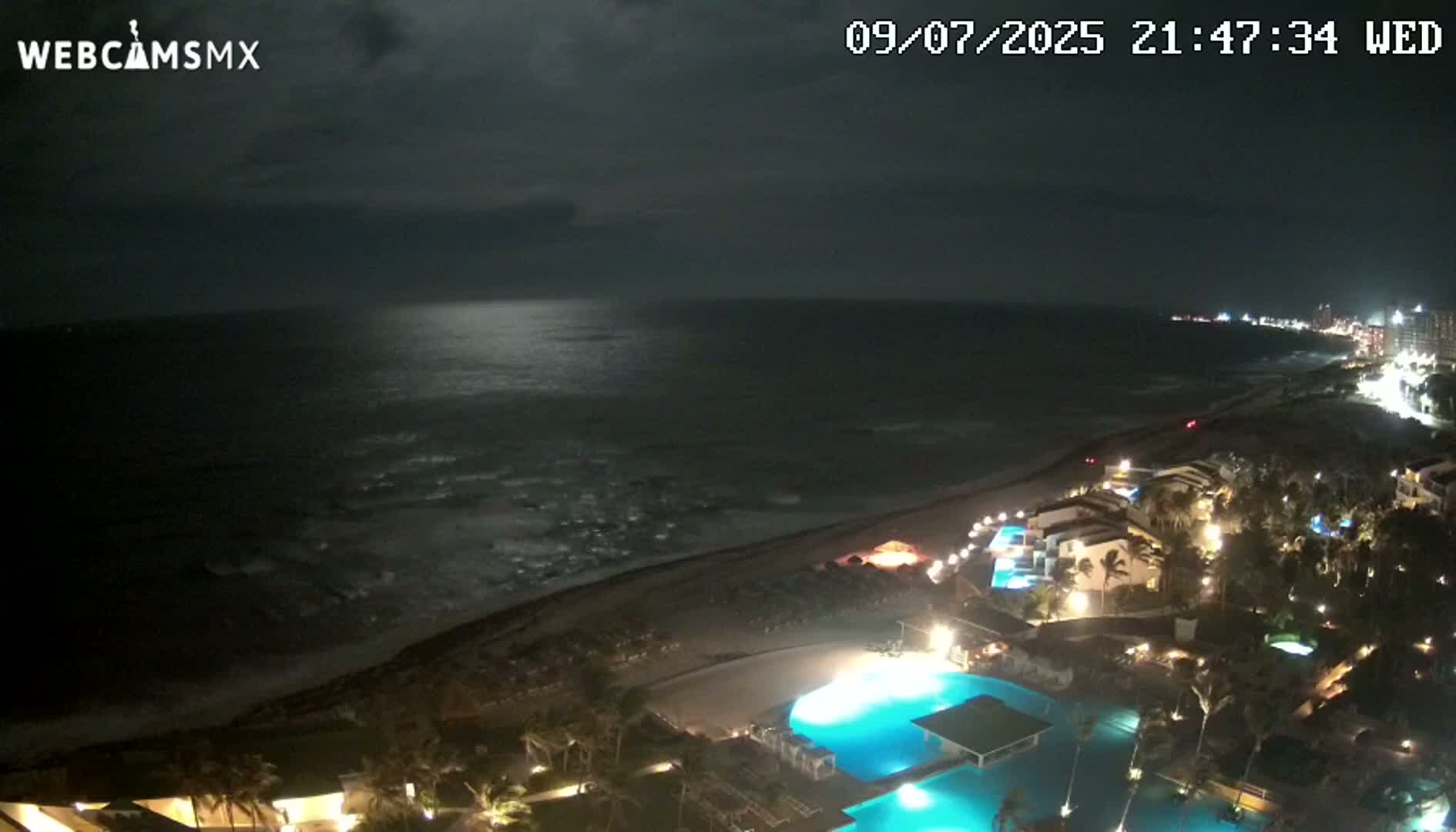 Cancún (Cancun) Playa Delfines Beach Live Cam - Benito Juarez, Quintana Roo, Mexico