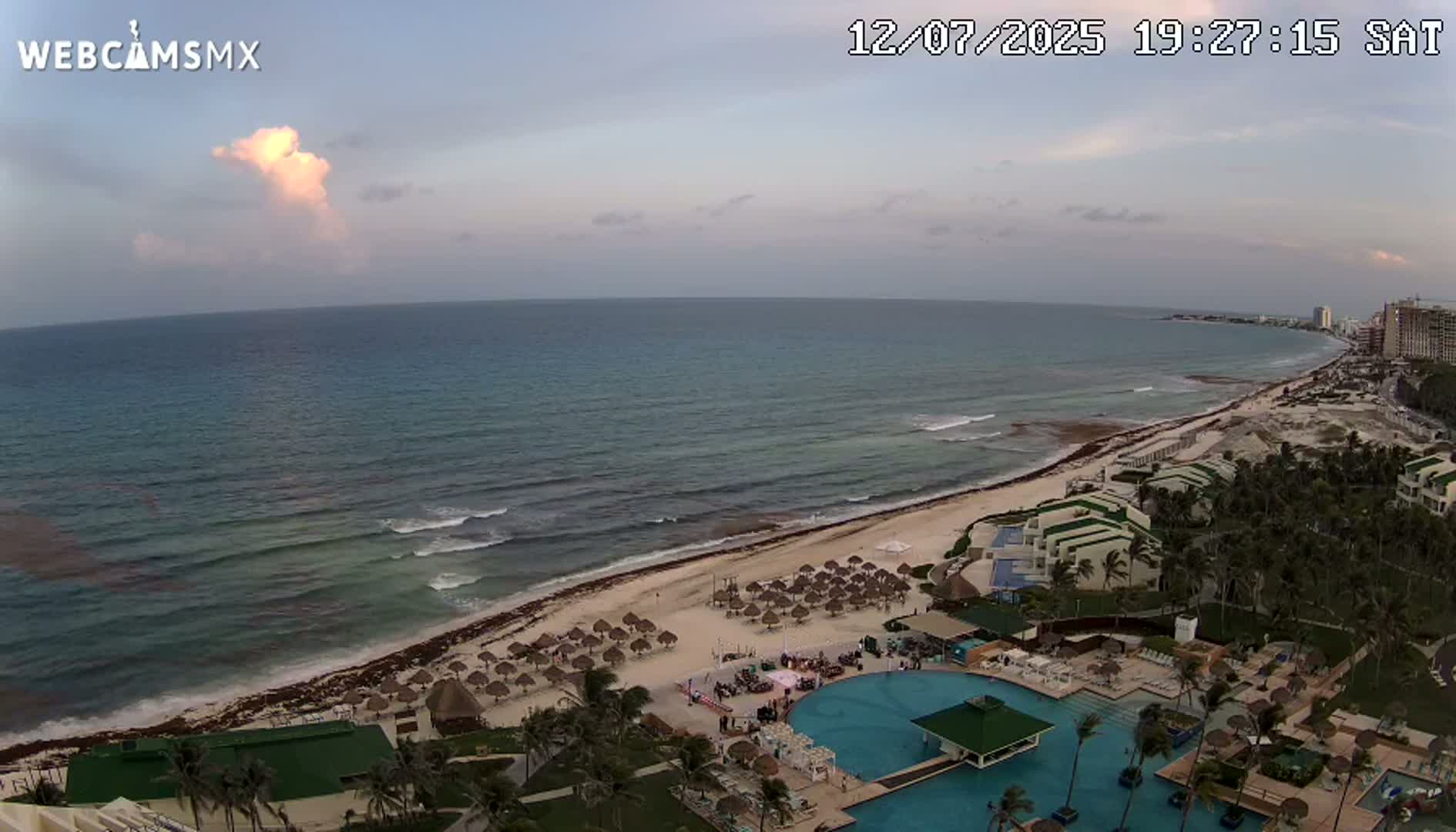 Cancún (Cancun) Playa Delfines Beach Live Cam - Benito Juarez, Quintana Roo, Mexico