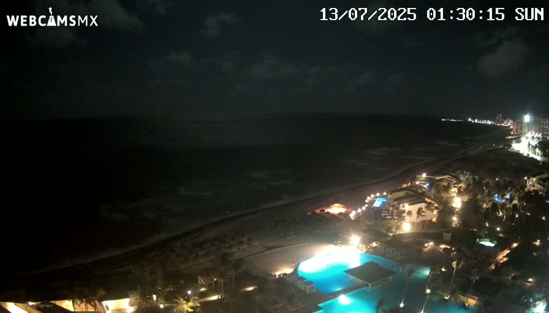 Cancún (Cancun) Playa Delfines Beach Live Cam - Benito Juarez, Quintana Roo, Mexico