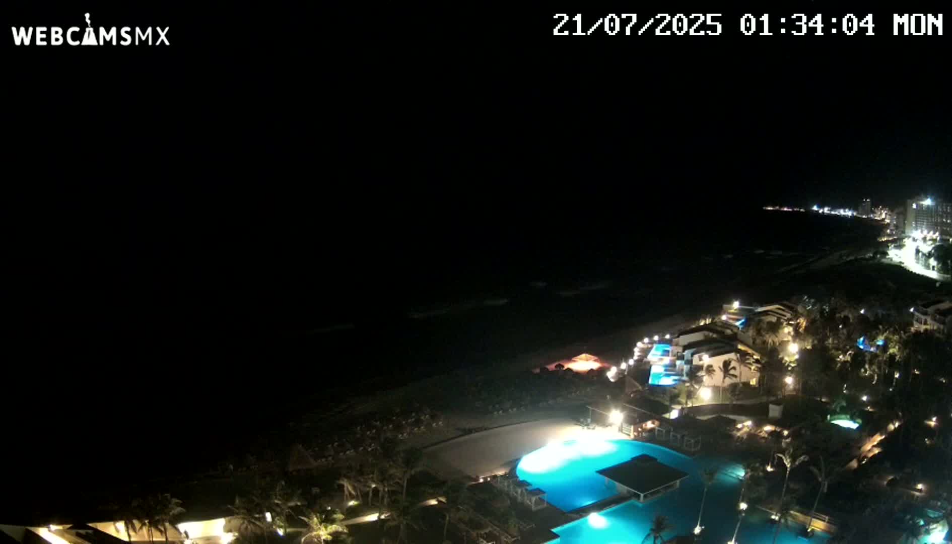 Cancún (Cancun) Playa Delfines Beach Live Cam - Benito Juarez, Quintana Roo, Mexico