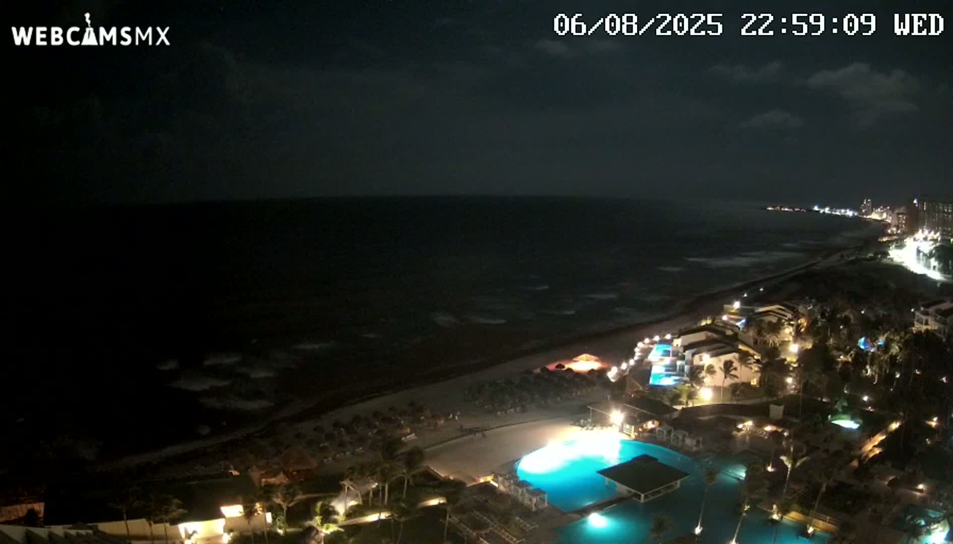 Cancún (Cancun) Playa Delfines Beach Live Cam - Benito Juarez, Quintana Roo, Mexico