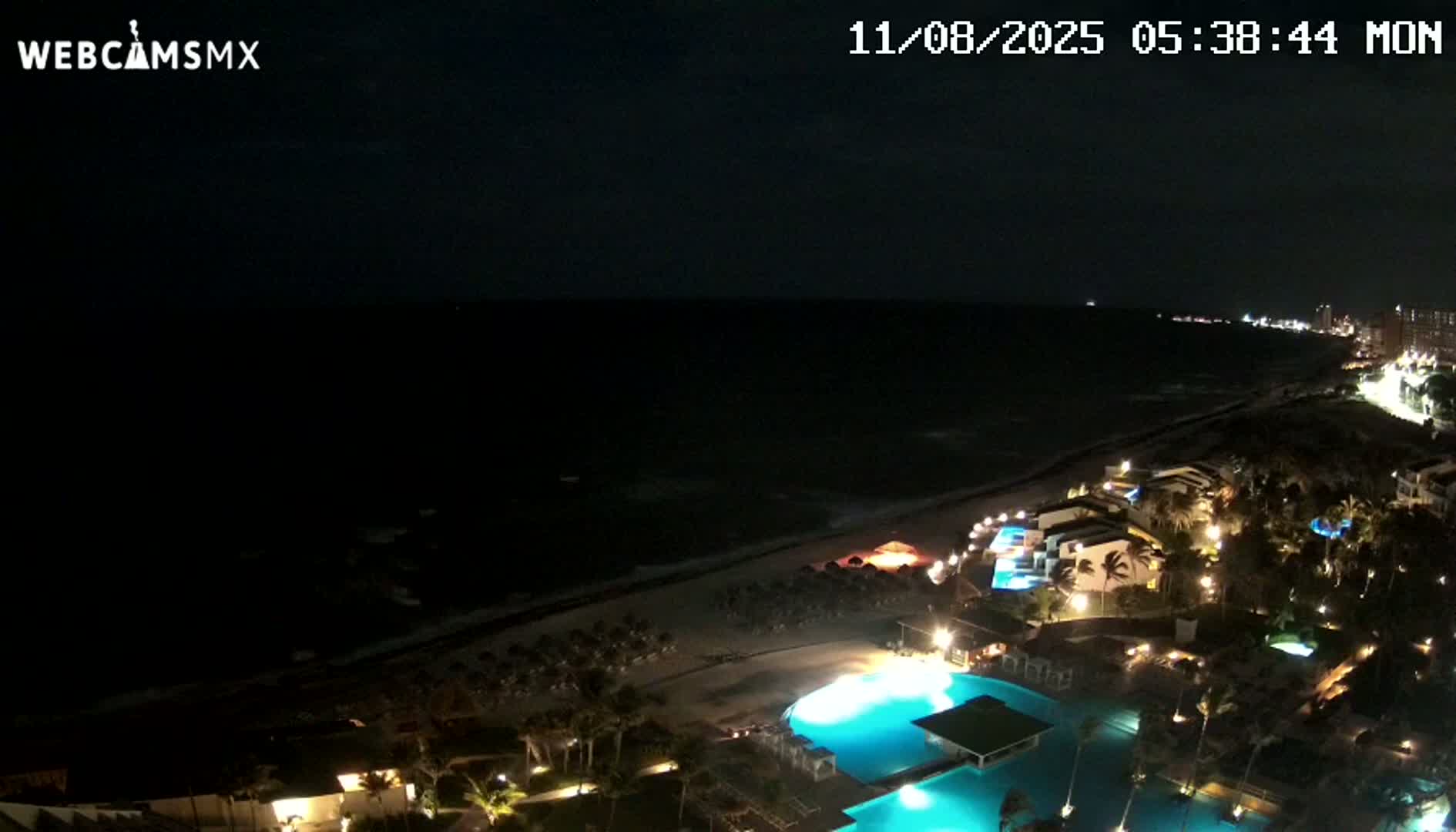 Cancún (Cancun) Playa Delfines Beach Live Cam - Benito Juarez, Quintana Roo, Mexico