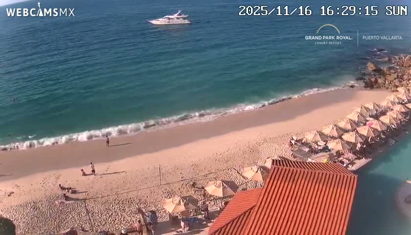 Playa La Garza Blanca Beach Live Cam - Puerto Vallarta, Jalisco, Mexico