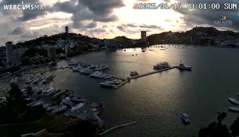 Acapulco City & Bahia de Acapulco Bay Live Cam - Acapulco de Juarez, Guerrero, Mexico