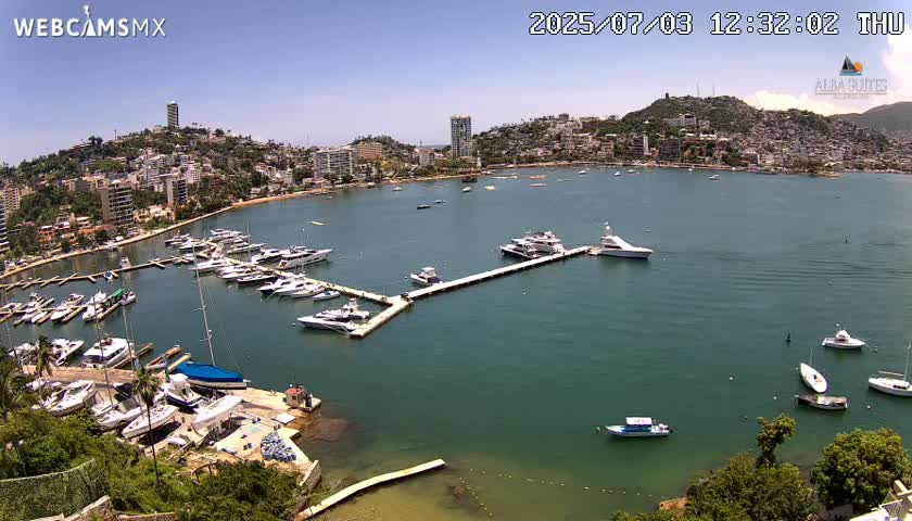Acapulco City & Bahia de Acapulco Bay Live Cam - Acapulco de Juarez, Guerrero, Mexico