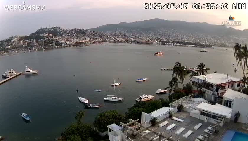 Acapulco City & Bahia de Acapulco Bay Live Cam - Acapulco de Juarez, Guerrero, Mexico