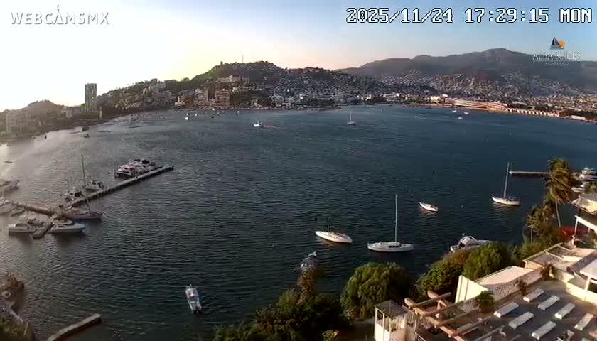 Acapulco City & Bahia de Acapulco Bay Live Cam - Acapulco de Juarez, Guerrero, Mexico
